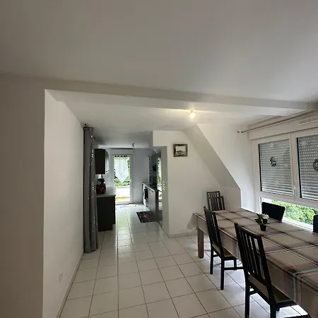 Habitación en casa particular Chez Particulier A 5 Min Du Chu De Ruan