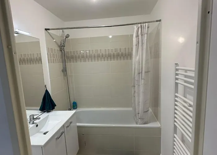 Chez Particulier A 5 Min Du Chu De * Rouen